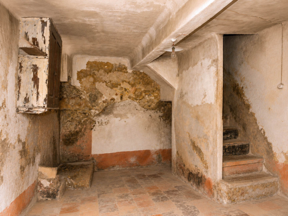 Maison de village à rénover – Lambesc