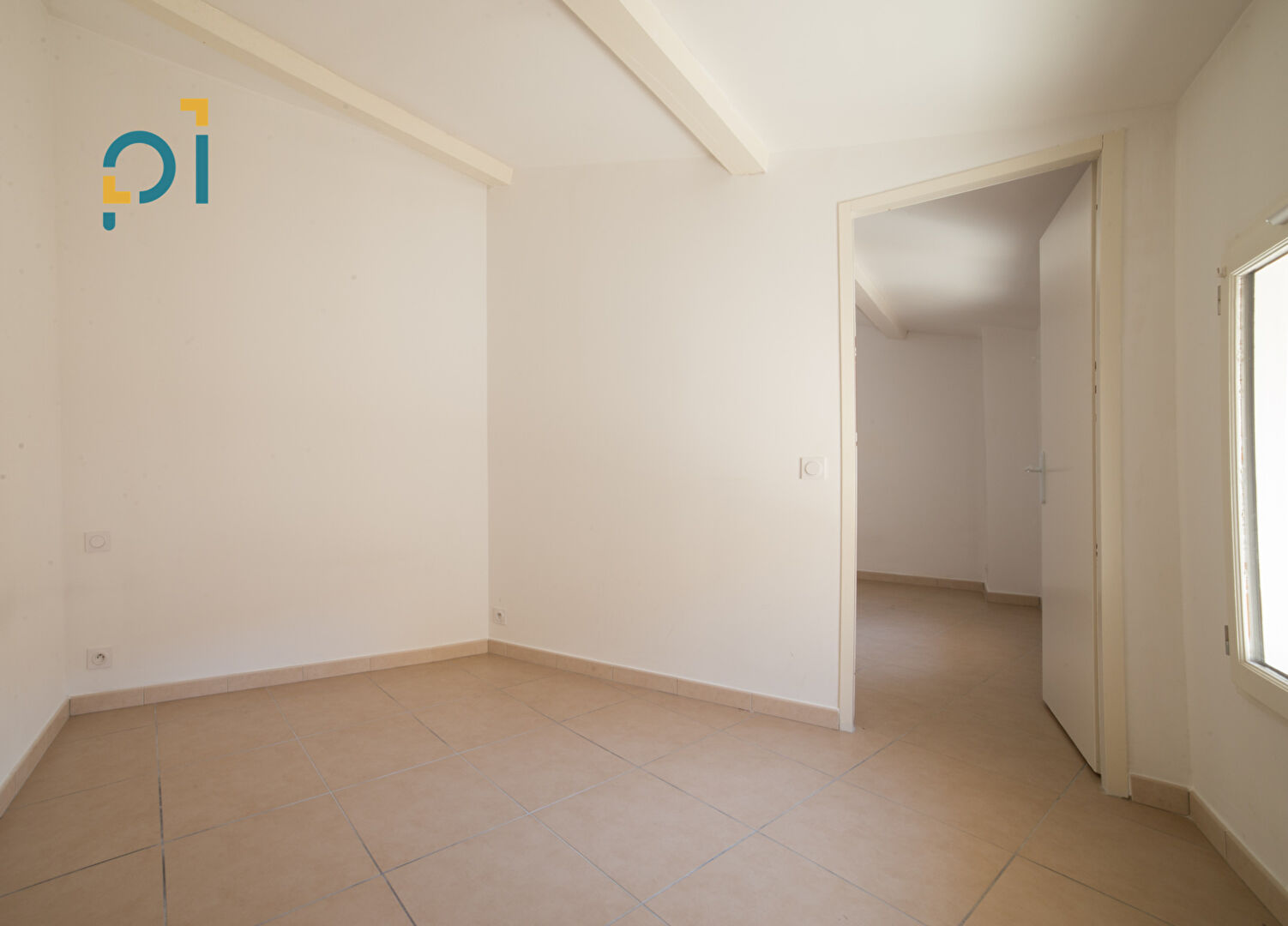 Appartement Lambesc 2 pièce(s) 31 m2