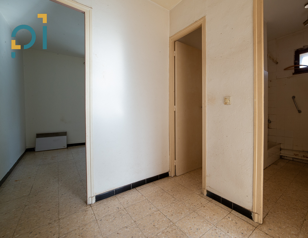 Immeuble Lambesc 4 pièce(s) 80 m2