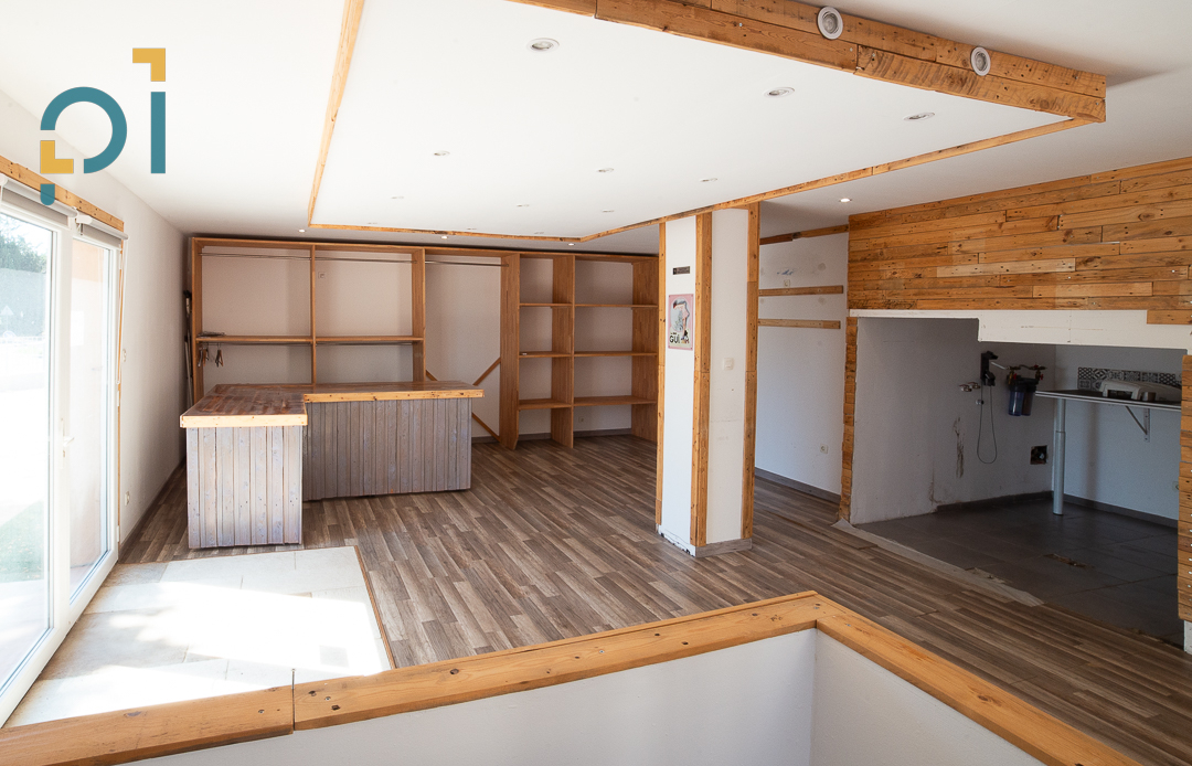 Local commercial Saint Cannat 1 pièce(s) 60 m2