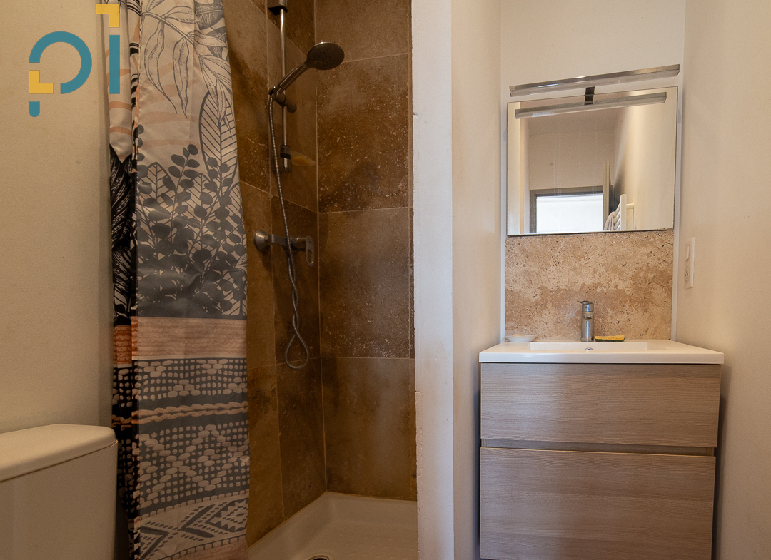 Appartement Cadenet 1 pièce(s) 25 m2