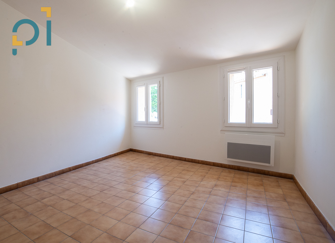 Appartement Lambesc 3 pièce(s) 71 m2