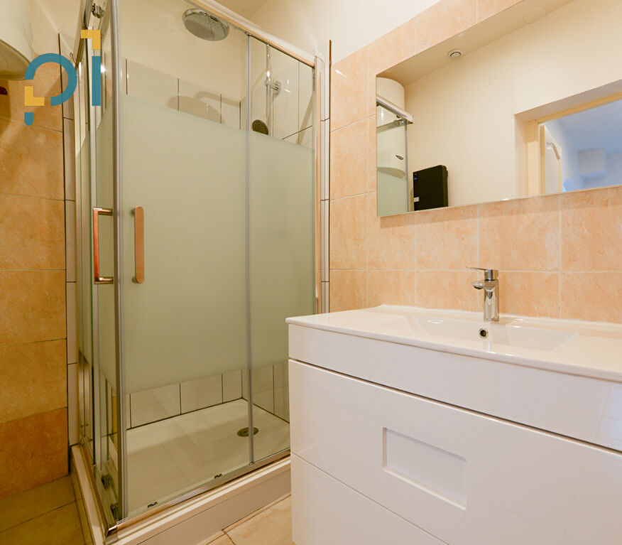 Appartement à Pélissanne 1 pièce(s) 30 m2