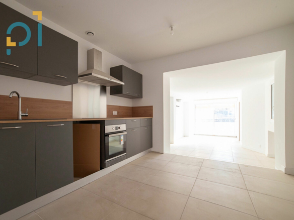 Appartement Lambesc 4 pièces 76.50 m2