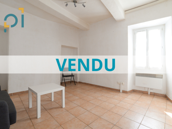 Lambesc maison de village 2 pièces 36 m2