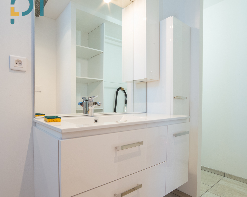 Appartement Mallemort 1 pièce(s) 71 m2