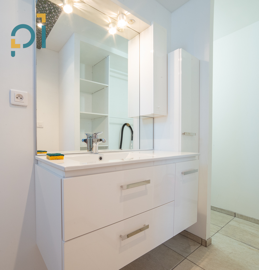 Appartement Mallemort 1 pièce(s) 71 m2